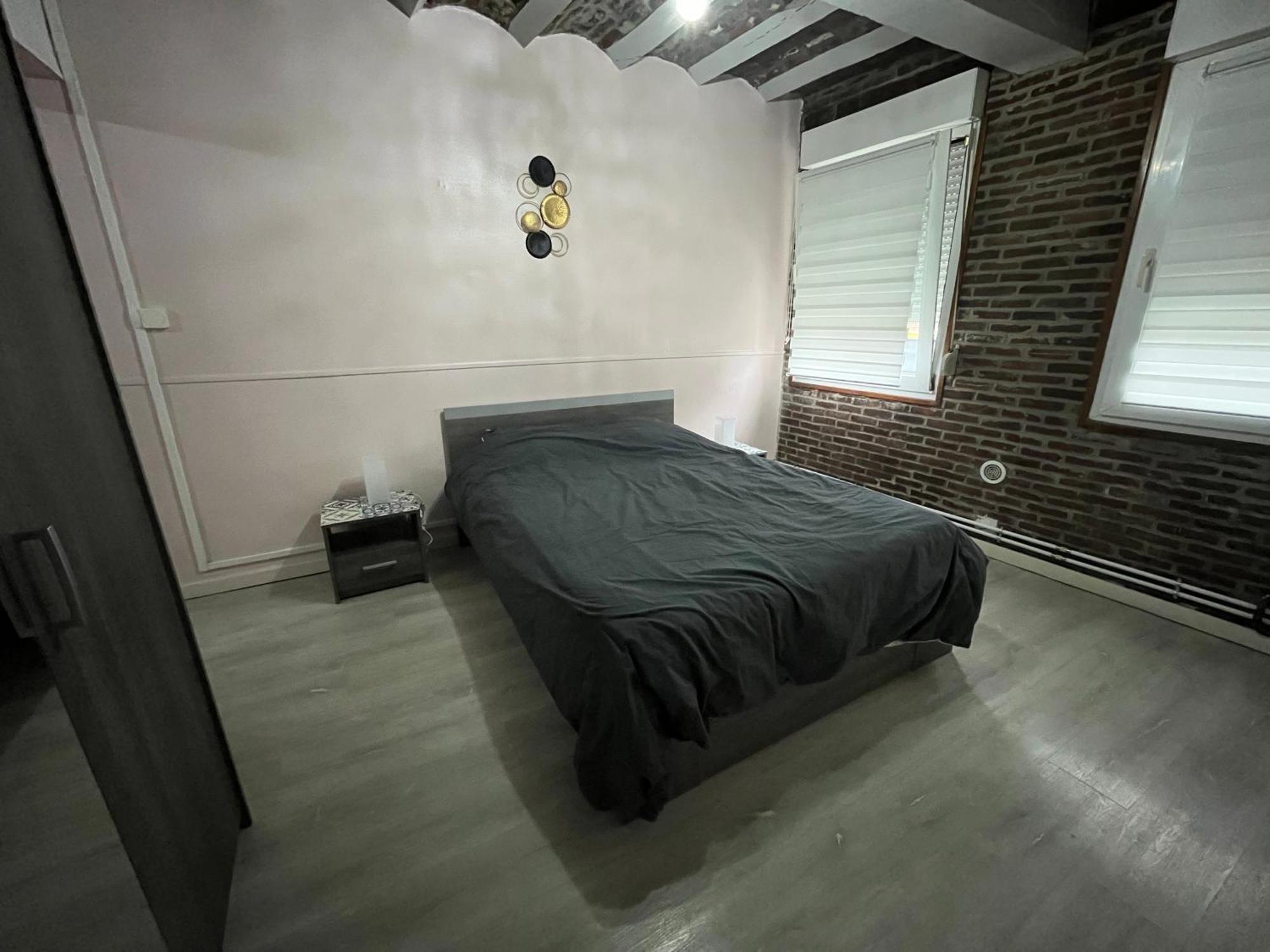 Appartement De Charme 40M2 Proche Centre Hospitalier Valenciennes Exteriör bild